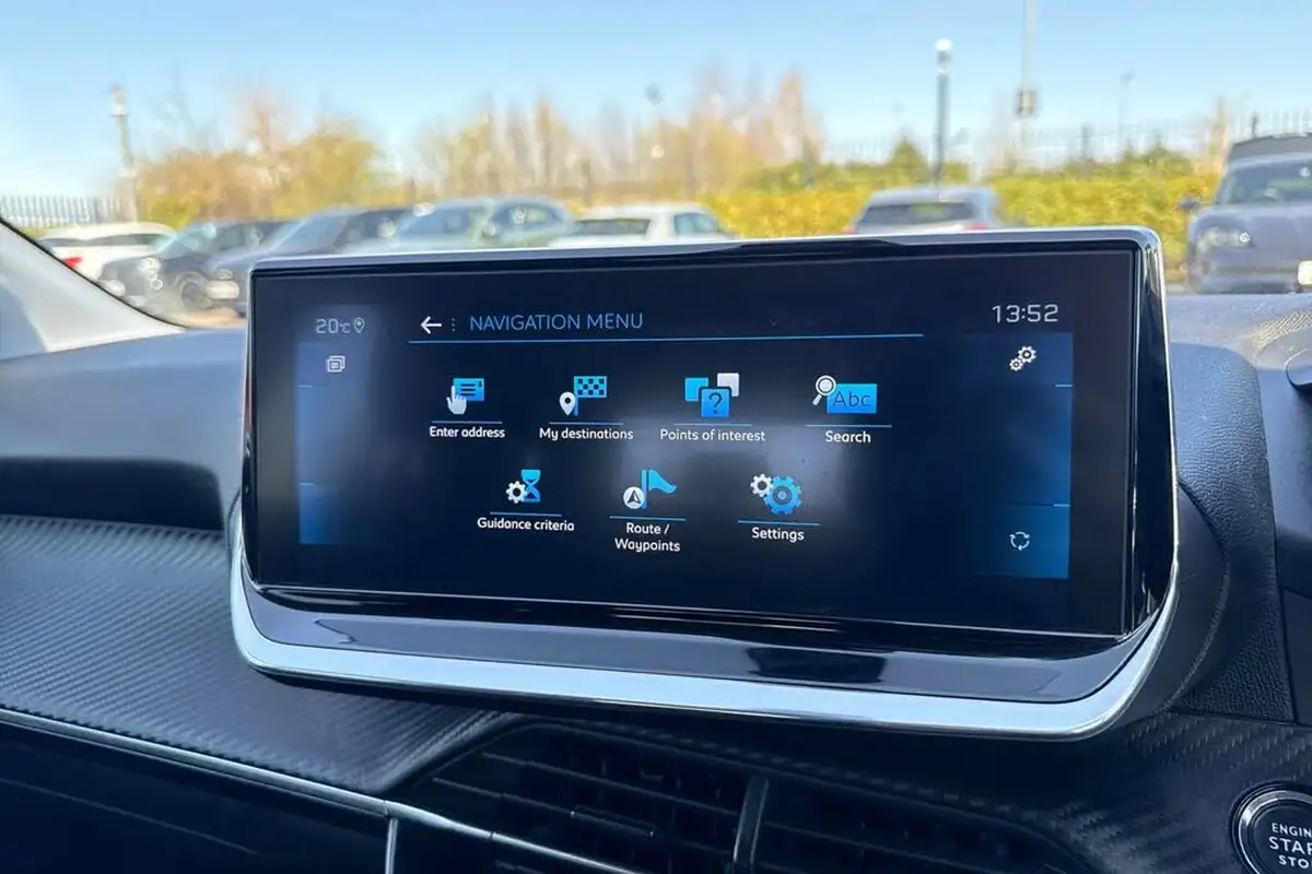 2020-peugeot-208-12-puretech-allure-premium-100bhp-big-45