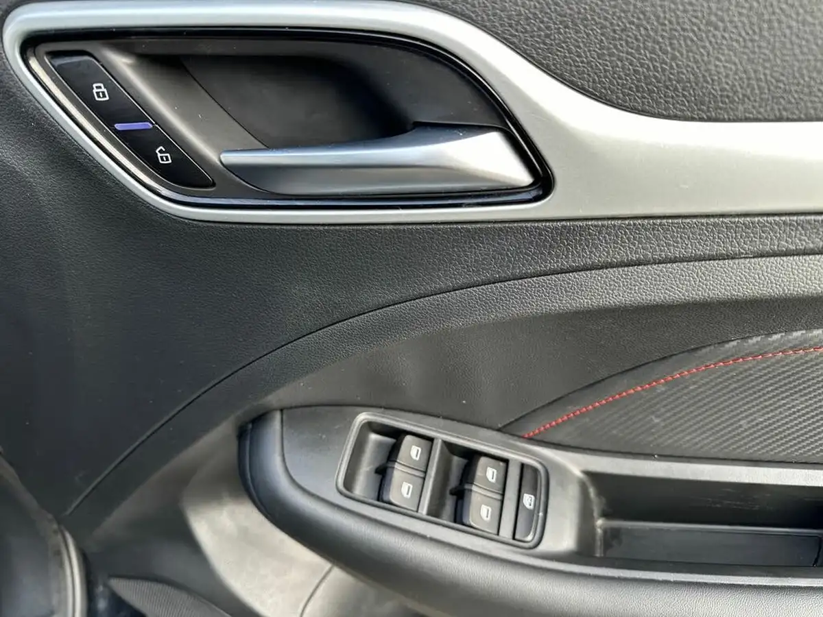 2024-mg-zs-suv-15-vti-tech-exclusive-big-24