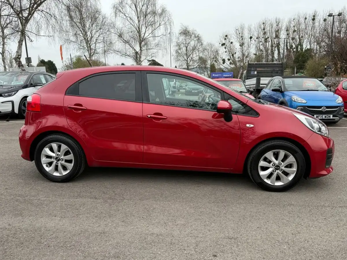 2015-kia-rio-125-sr7-5d-big-7