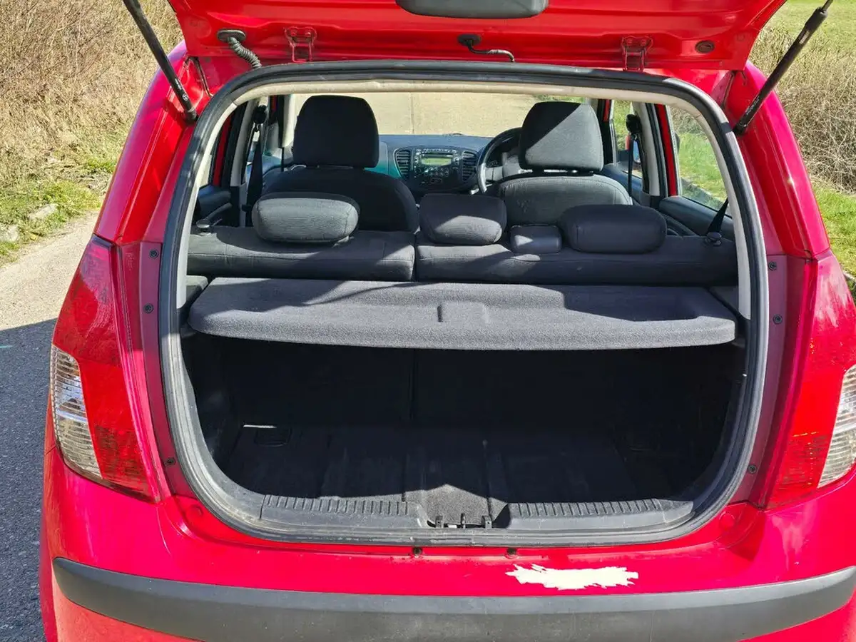 2009-hyundai-i10-12-comfort-76bhp-big-17