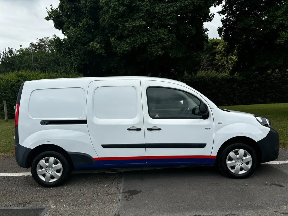 2018-renault-kangoo-maxi-e-maxi-ze33-panel-big-5