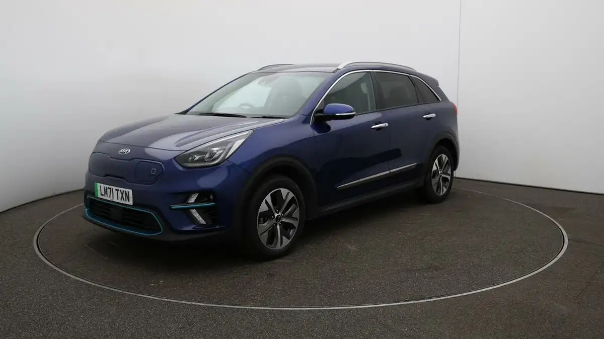 2022-kia-e-niro-ev-4-big-3