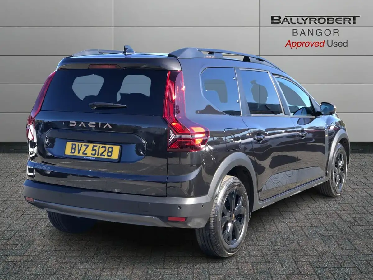 2024-dacia-jogger-10-tce-extreme-big-14