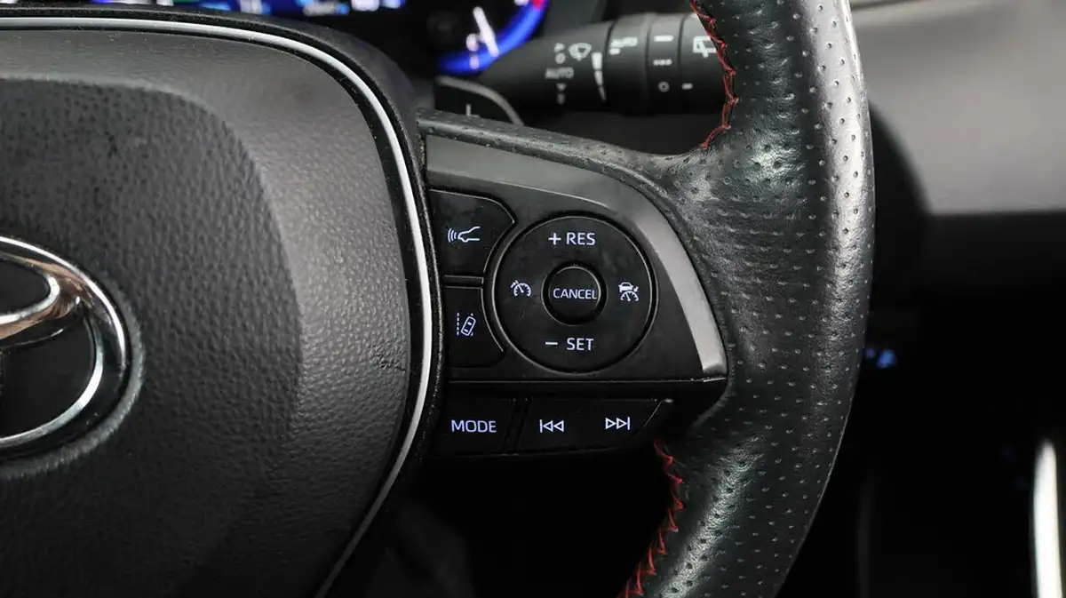 2021-toyota-corolla-20-vvt-i-gr-sport-spare-wheel-hatchback-big-24
