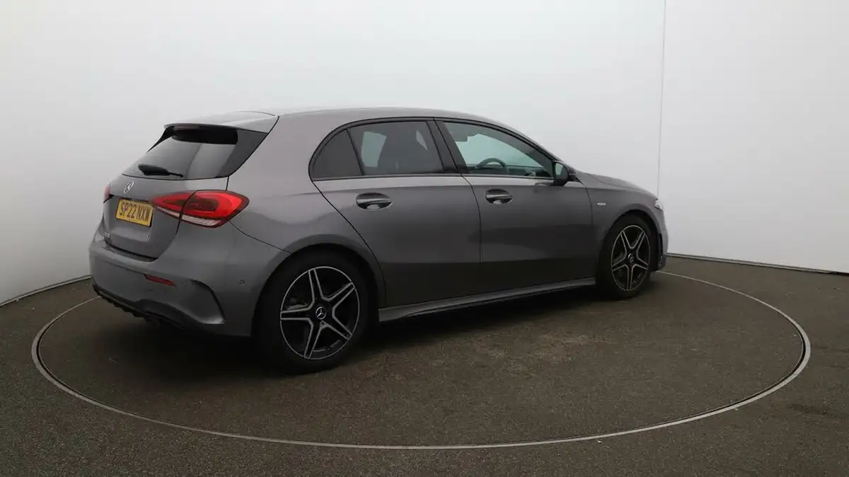 2022-mercedes-benz-a-class-13-a200-amg-line-executive-edition-hatchback-5d-7g-dct-big-52