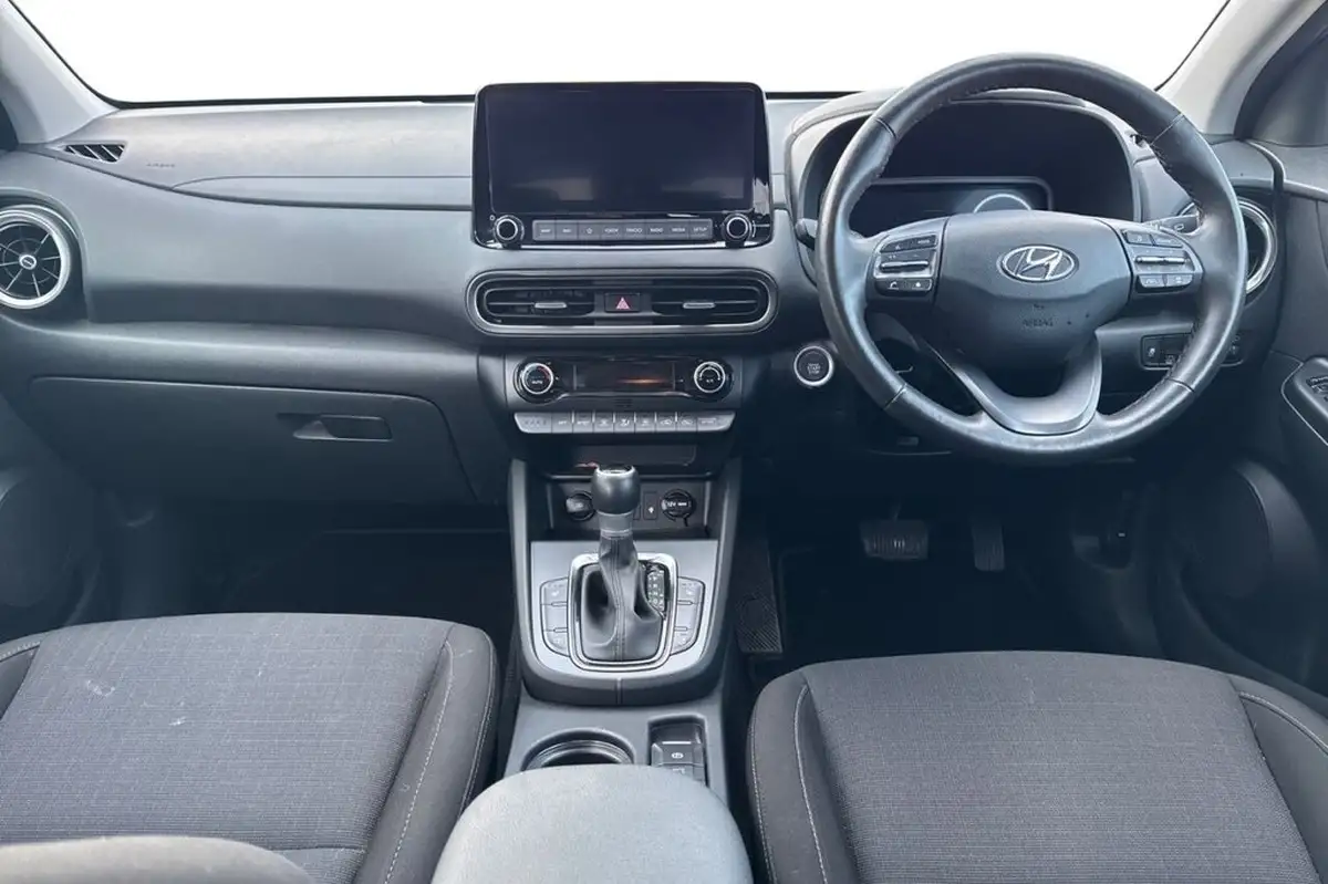 2022-hyundai-kona-16-gdi-premium-big-11