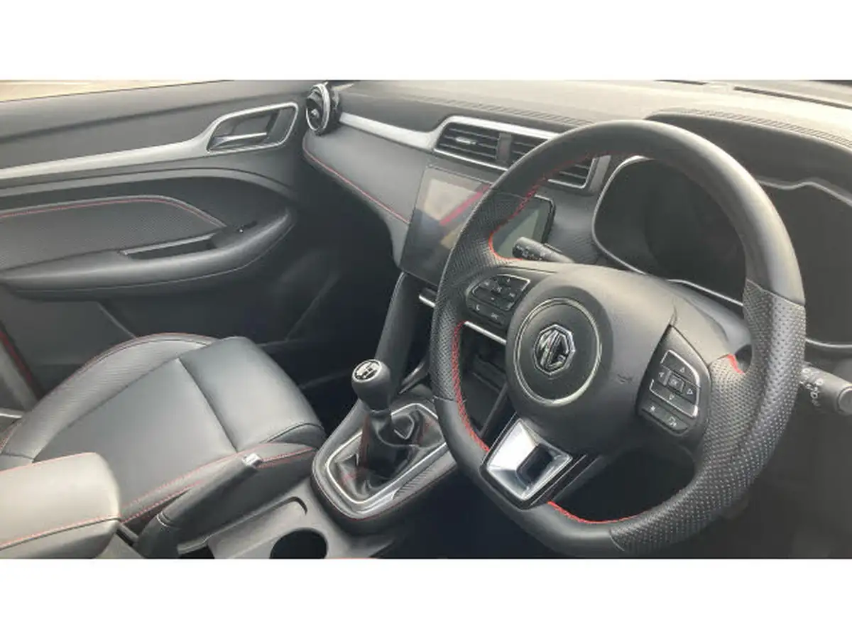 2024-mg-zs-suv-15-vti-tech-exclusive-big-10