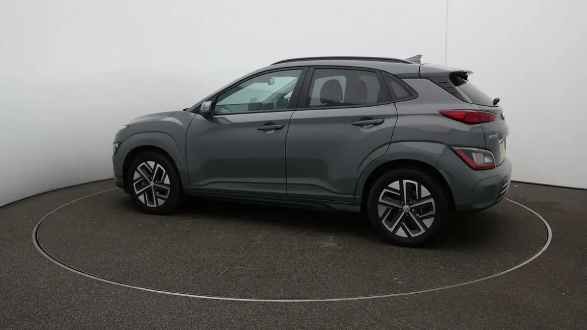2022-hyundai-kona-e-ultimate-big-49