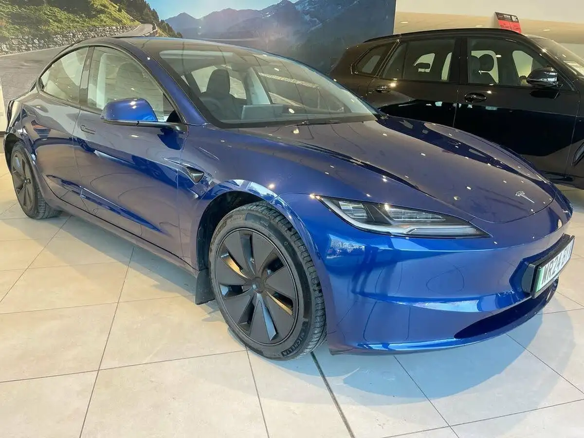 2024-tesla-model-3-e-rwd-big-0