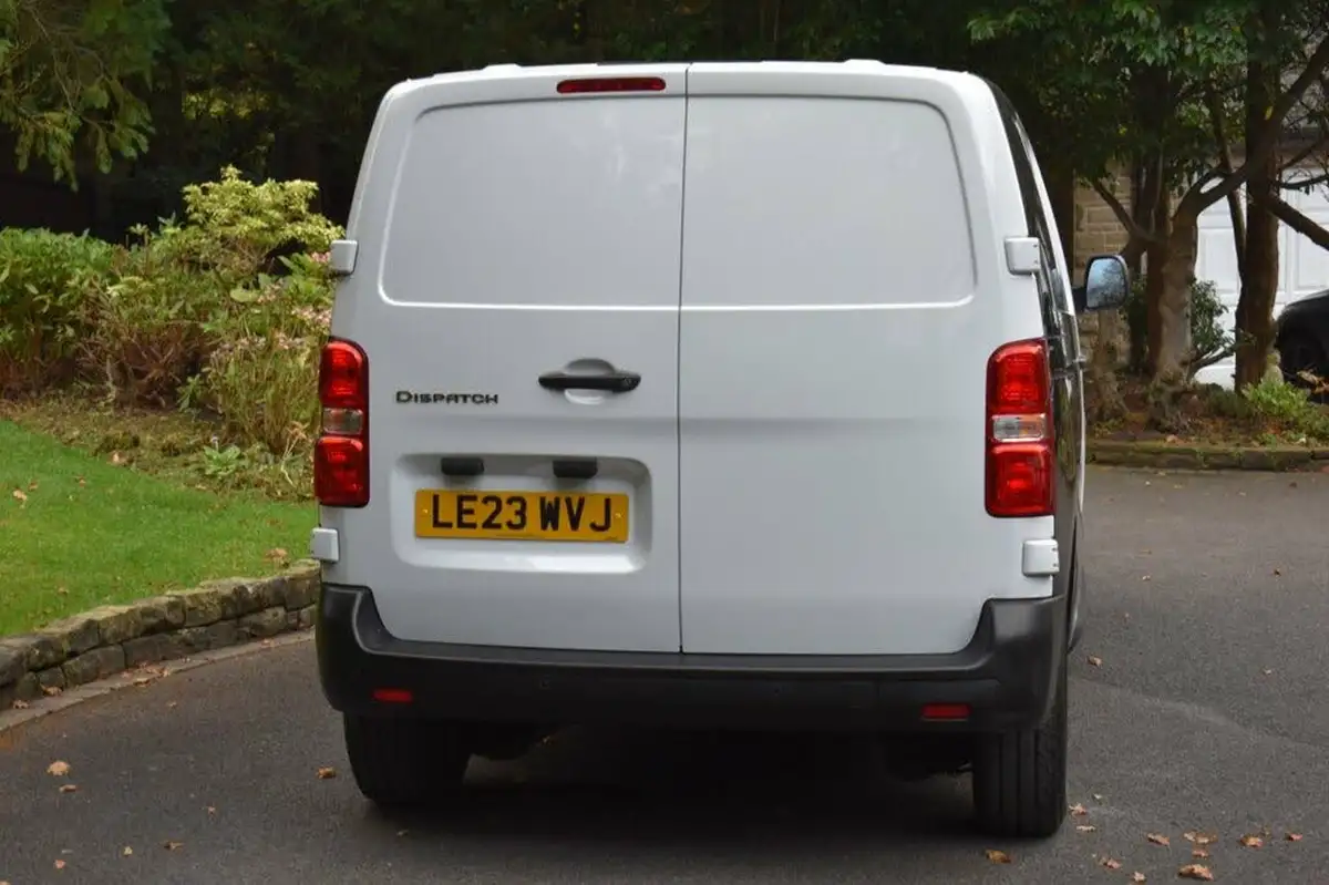 2023-citroen-dispatch-15bluehdi-enterprise-edition-m-big-3