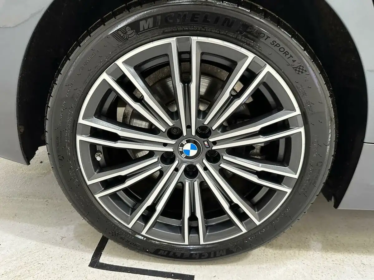 2020-bmw-3-series-20-330e-m-sport-saloon-4d-big-35