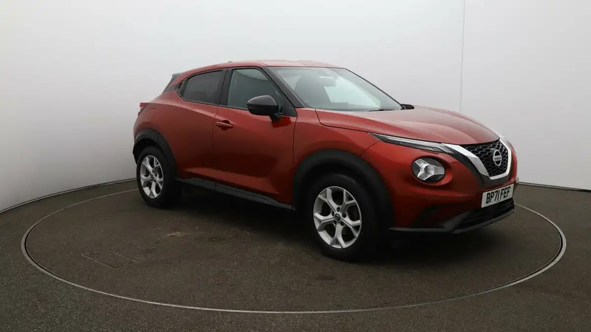 2022-nissan-juke-10-dig-t-n-connecta-big-1