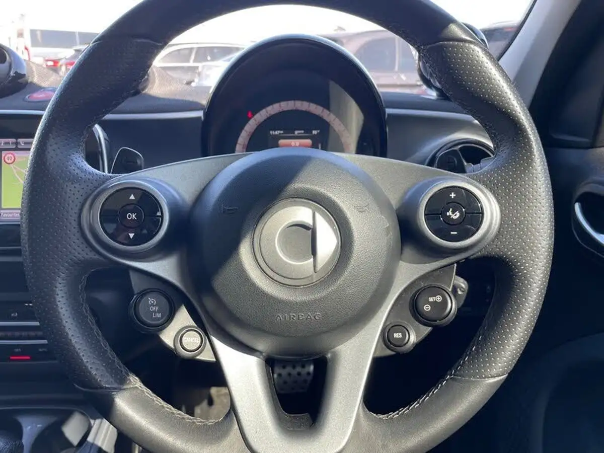 2018-smart-forfour-10-prime-sport-premium-twinamic-big-17