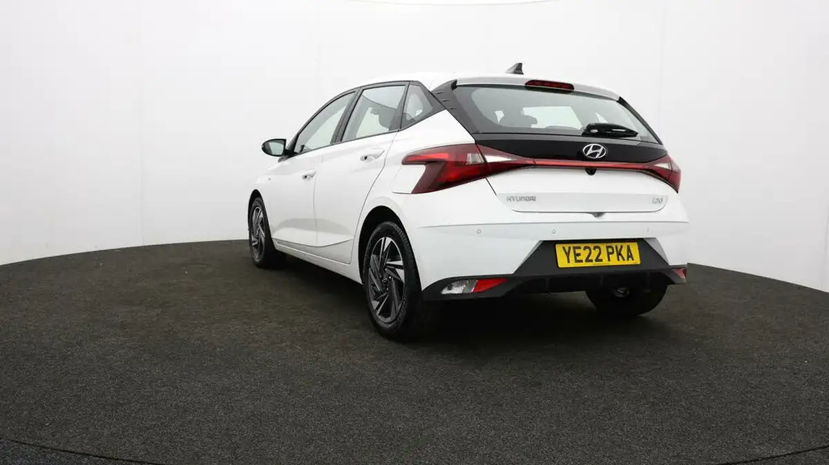 2022-hyundai-i20-10-t-gdi-se-connect-eclutch-imt-big-71