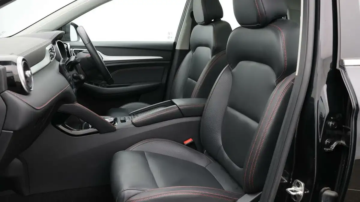 2022-mg-zs-suv-e-trophy-ev-176ps-big-14