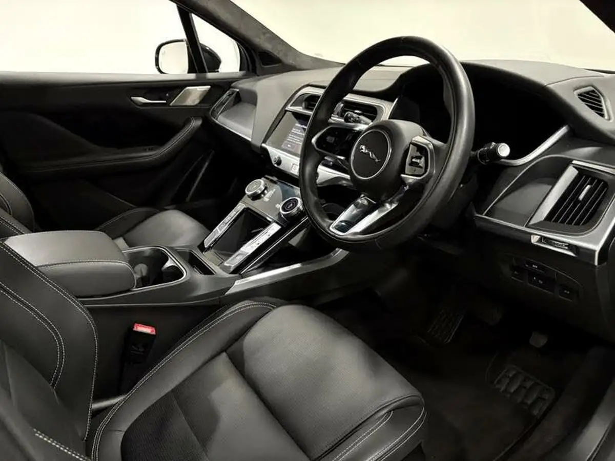 2023-jaguar-i-pace-ev400-r-dynamic-hse-black-big-8