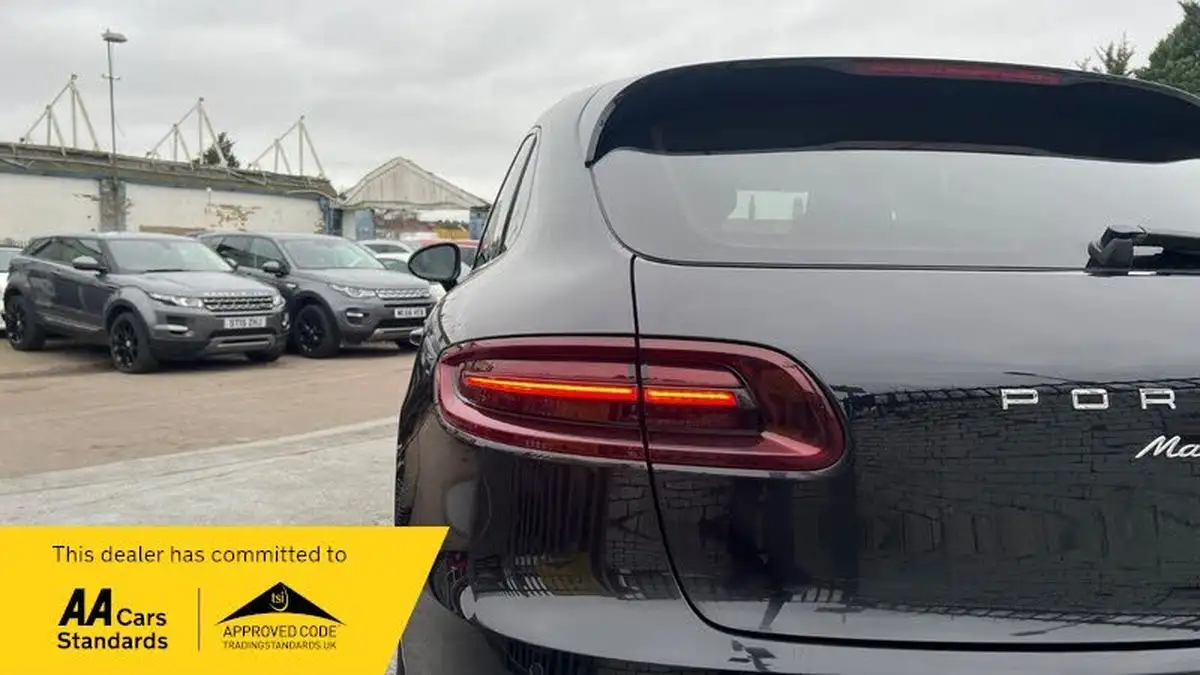 2015-porsche-macan-30td-s-big-9