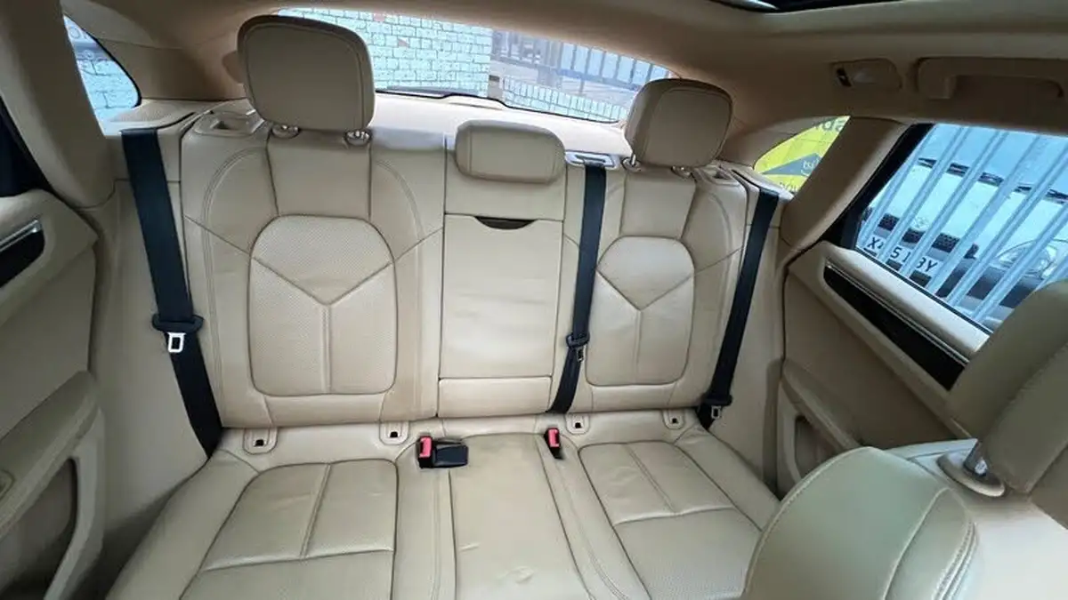 2015-porsche-macan-30td-s-big-33