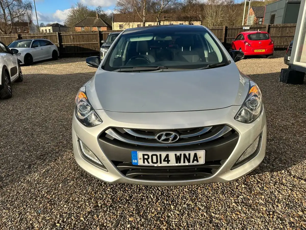 2014-hyundai-i30-16-go-se-big-7