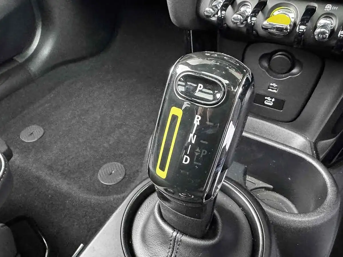 2021-mini-cooper-e-cooper-s-3-big-27