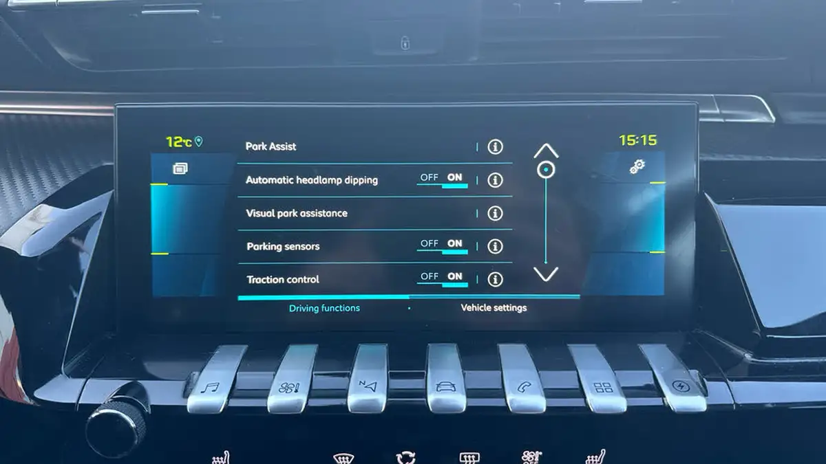 2022-peugeot-508-sw-16-puretech-gt-premium-225bhp-hybrid-e-eat8-big-29