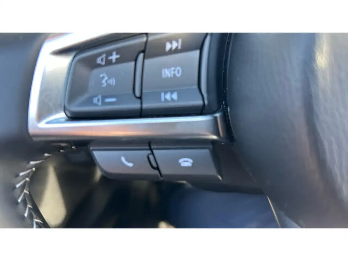2022-mazda-mx-5-15-sport-convertible-big-30