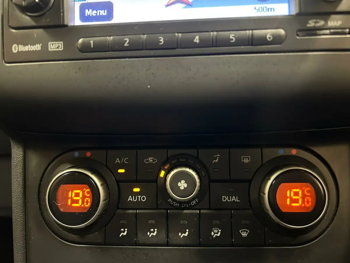 2012-nissan-qashqai-15td-n-tec-big-34