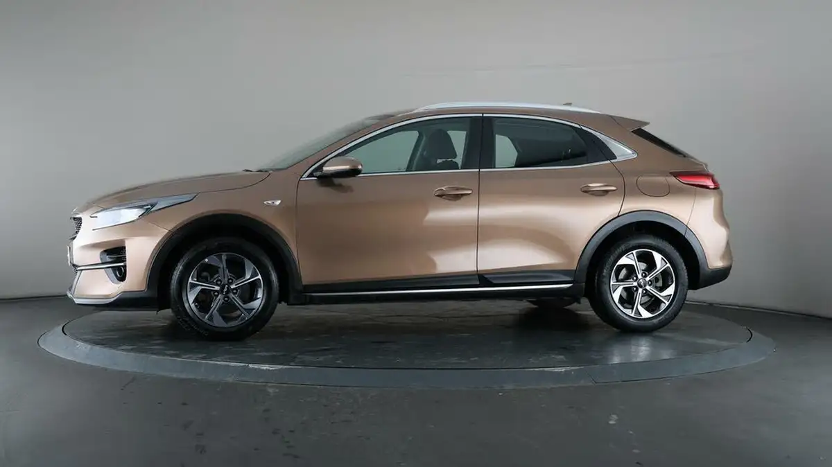 2022-kia-xceed-10-t-gdi-2-big-36