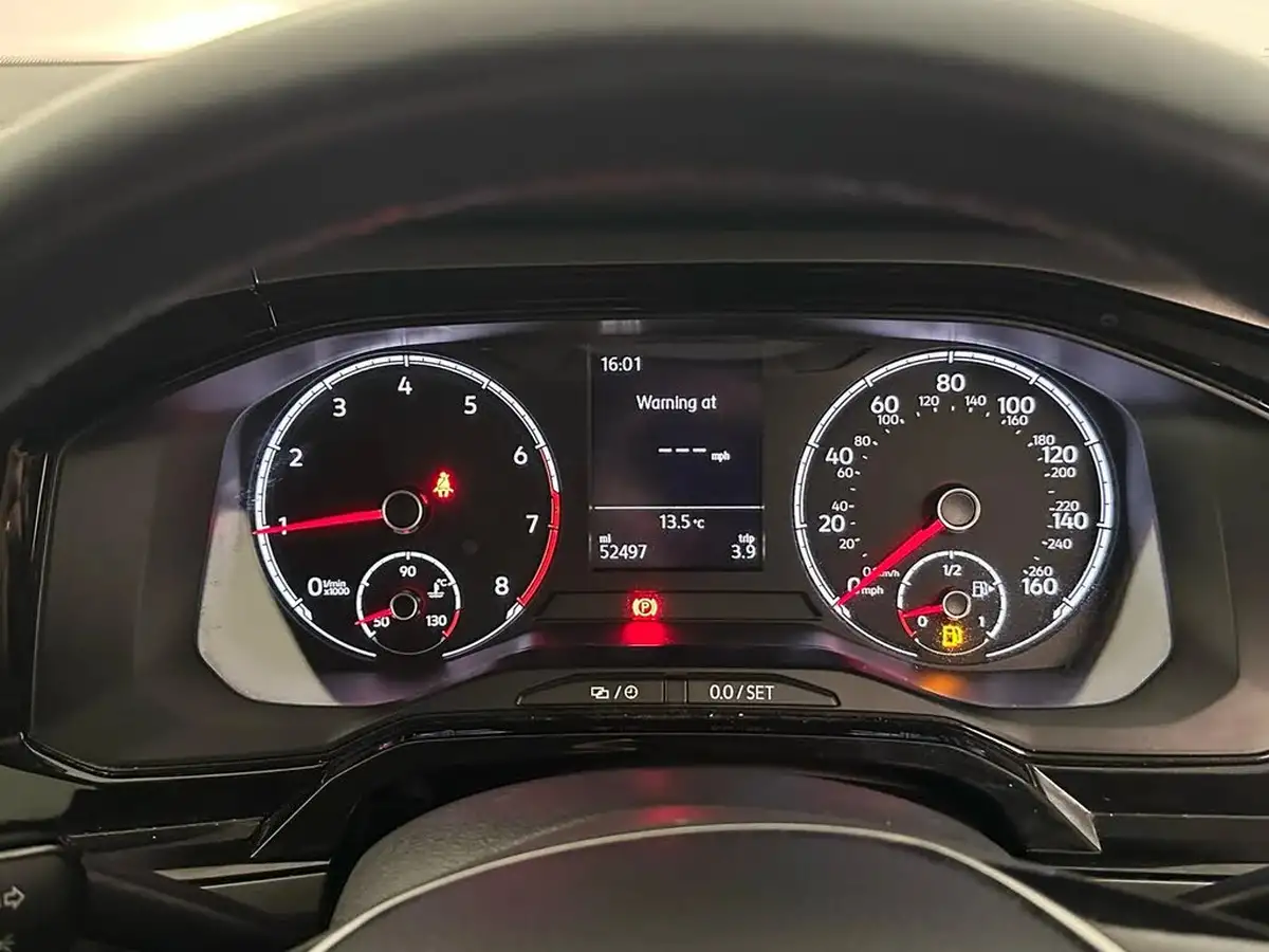 2019-volkswagen-polo-10-se-80ps-evo-big-23