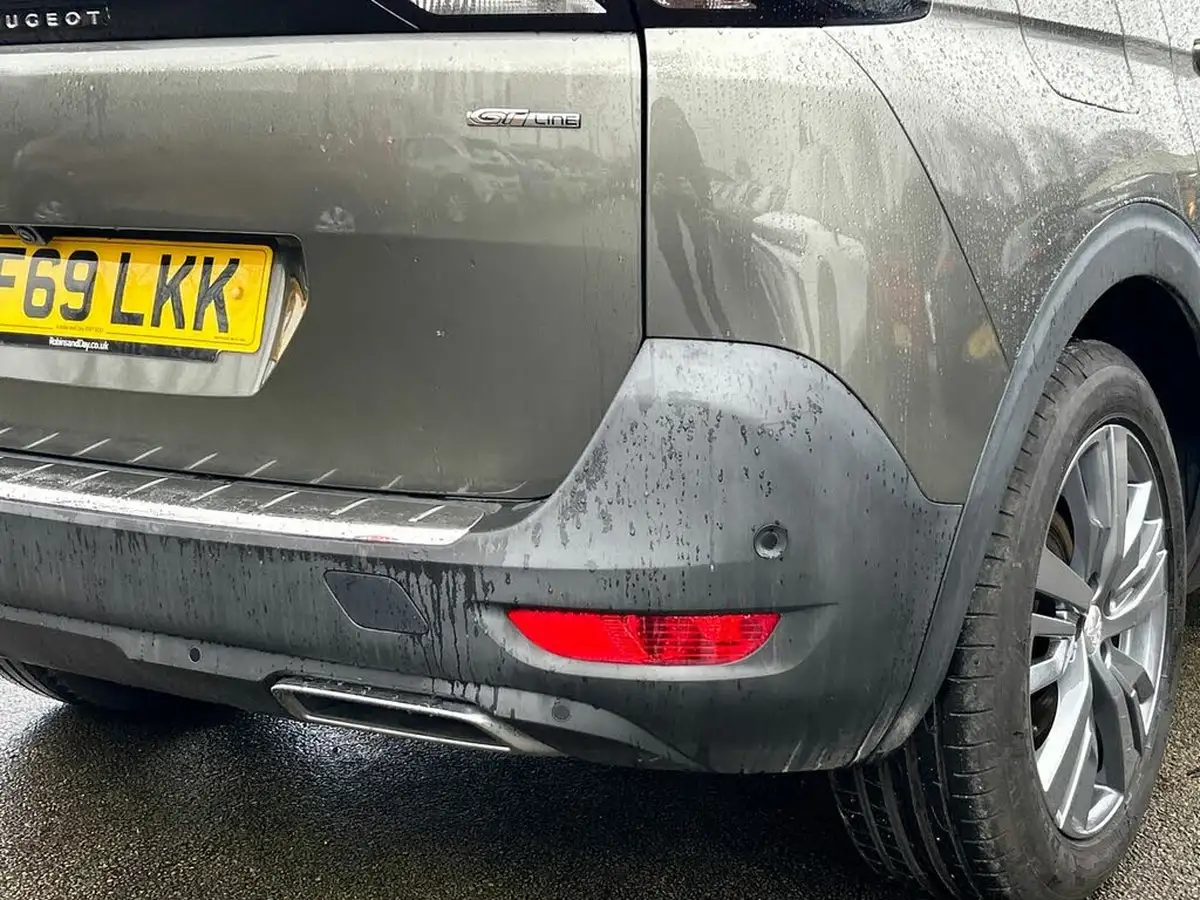 2019-peugeot-5008-suv-15-bluehdi-gt-line-eat8-big-18