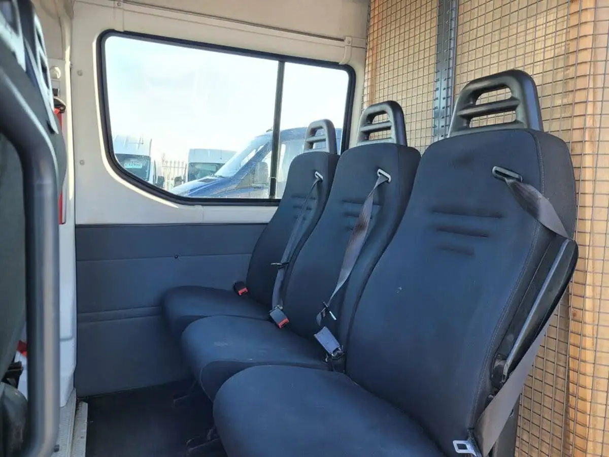 2017-iveco-daily-s-class-23td-35s12v-3520-h1-business-big-11
