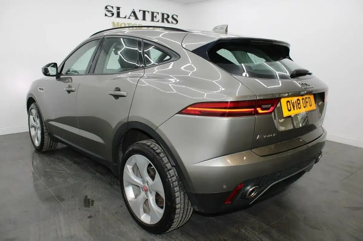 2018-jaguar-e-pace-20-i4d-hse-240ps-ss-big-8