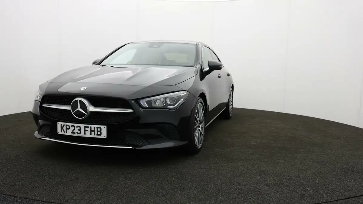 2023-mercedes-benz-cla-13-cla-200-sport-executive-edition-big-77