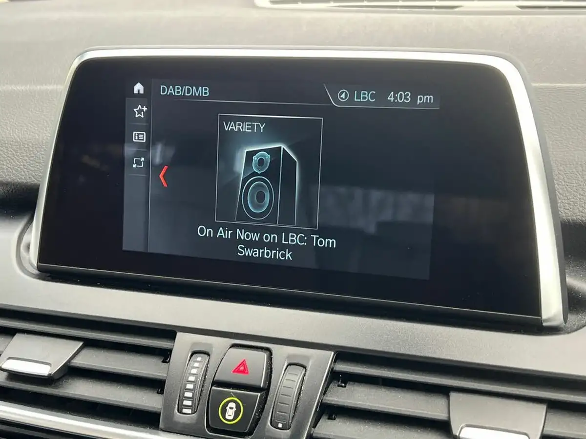 2021-bmw-2-series-15-218i-luxury-gran-big-10