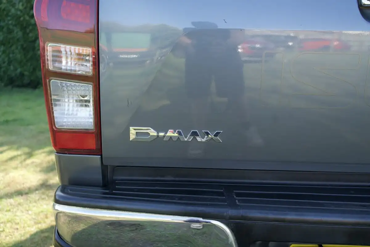 2018-isuzu-d-max-19td-utah-big-24