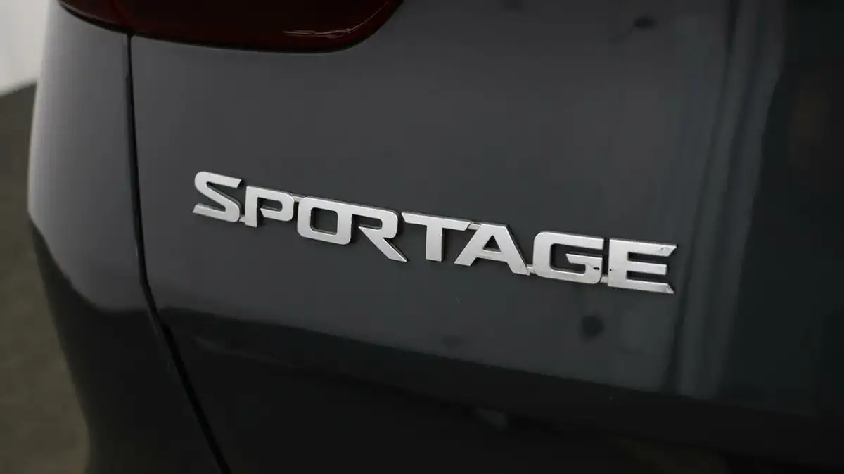 2019-kia-sportage-16-t-gdi-2-big-19