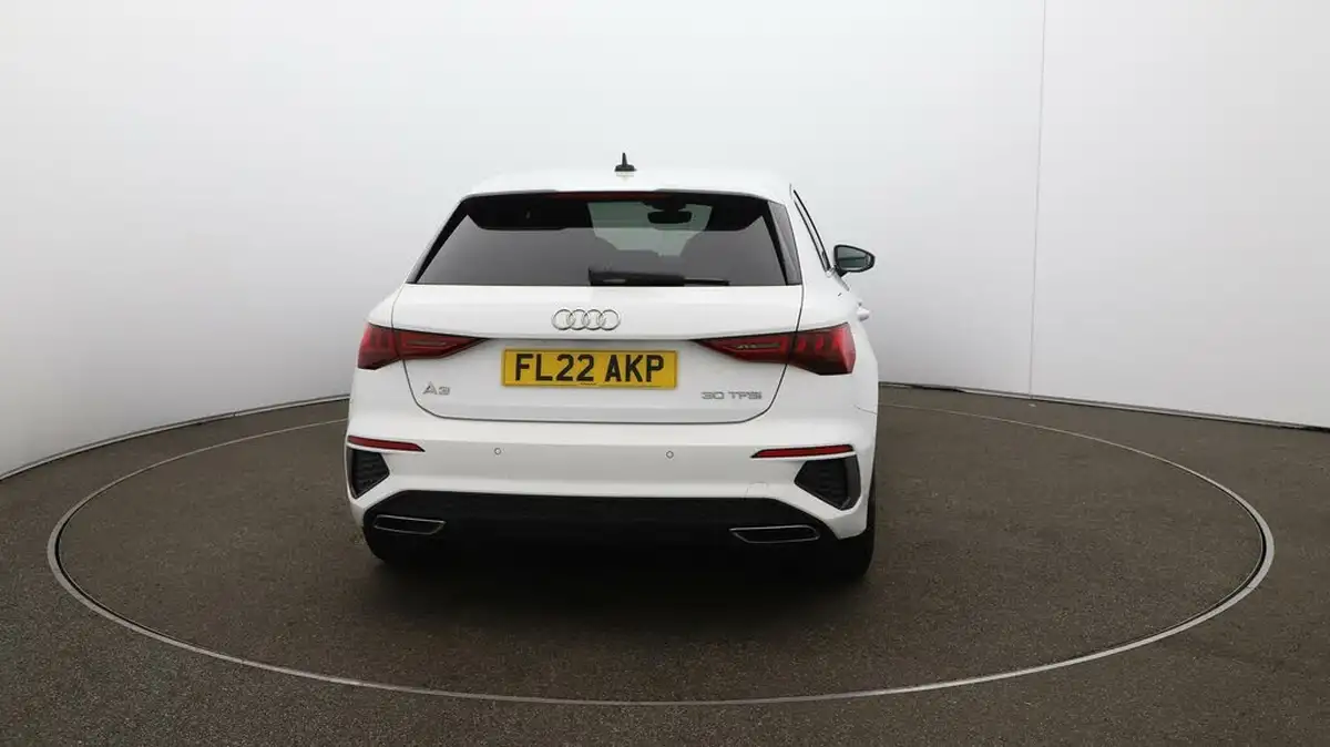 2022-audi-a3-10-30-tfsi-s-line-sportback-5d-big-6