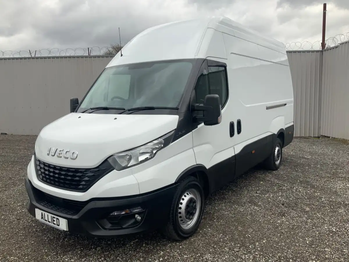 2021-iveco-daily-s-class-23td-35s14v-business-3520mm-h2-136pseu6dt-big-2