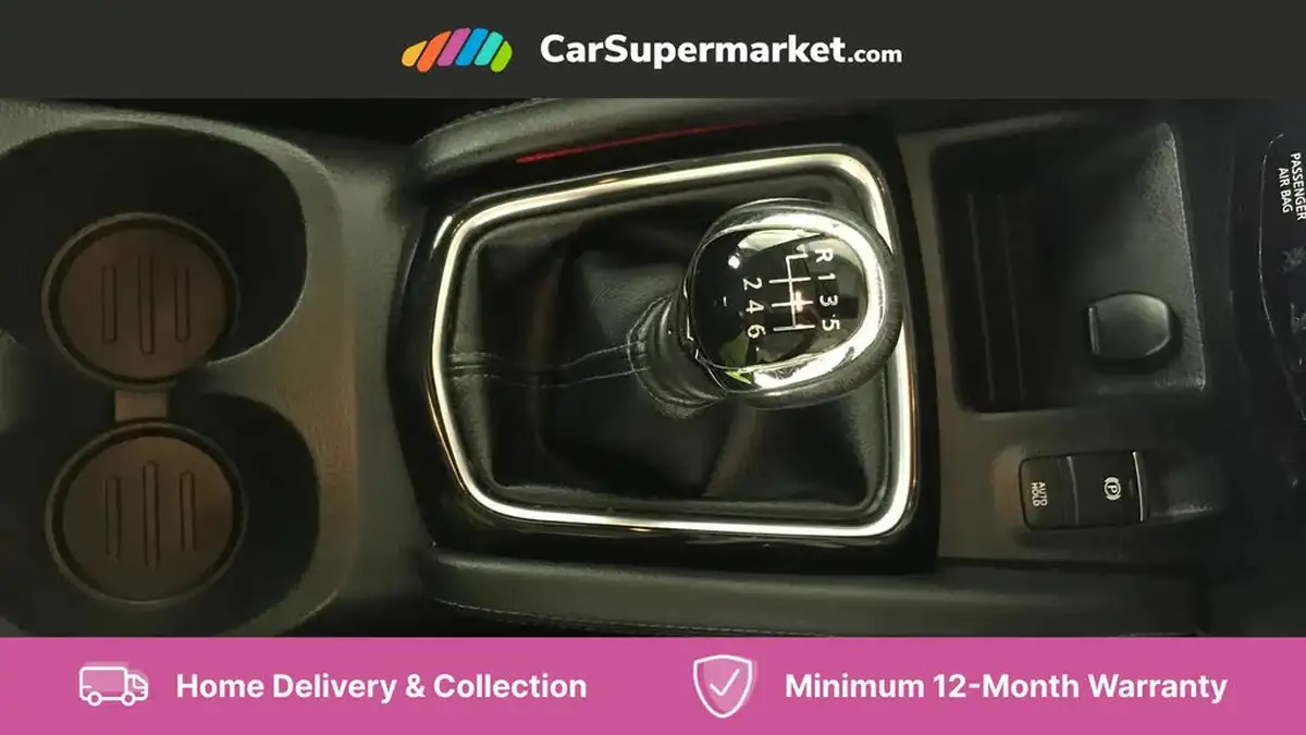 2018-nissan-qashqai-15dci-acenta-premium-heat-pack-big-24