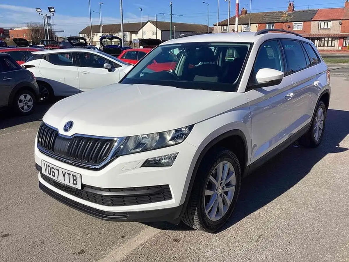 2017-skoda-kodiaq-20tdi-se-4x4-5-seatsss-dsg-big-5
