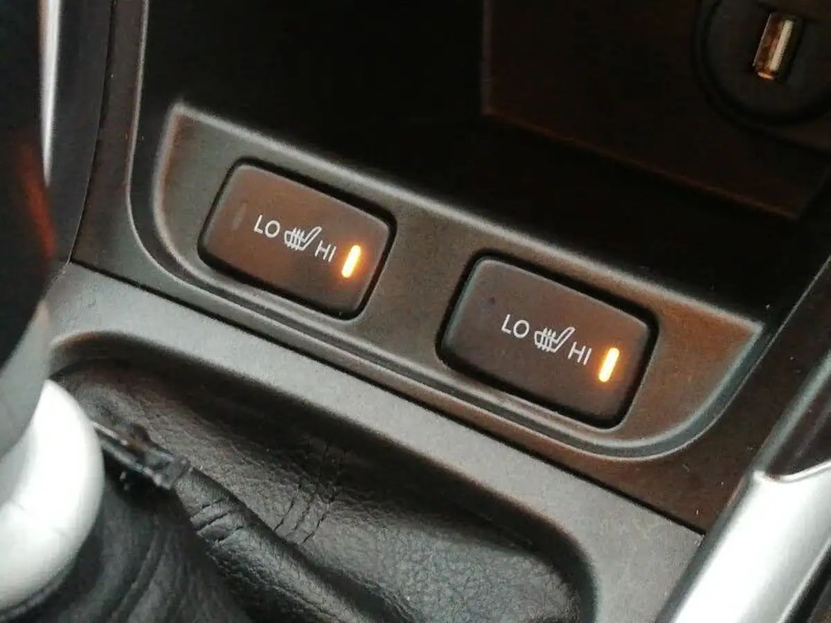 2023-suzuki-s-cross-14-boosterjet-motion-big-13