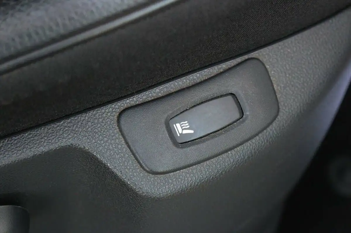 2019-renault-captur-15dci-gt-line-big-10