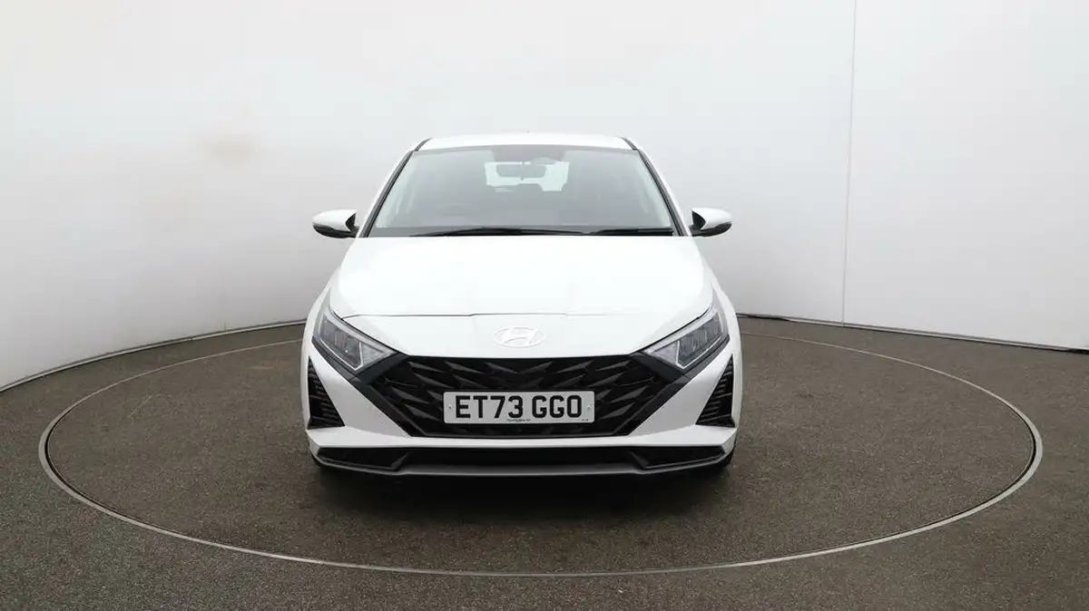 2024-hyundai-i20-10-t-gdi-advance-big-38