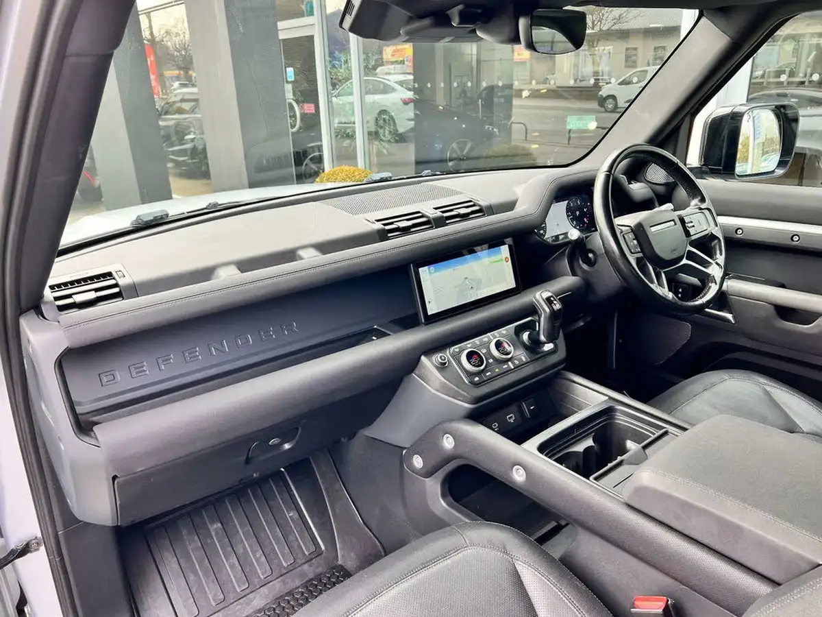 2021-land-rover-90-defender-30-d250-x-dynamic-s-big-11
