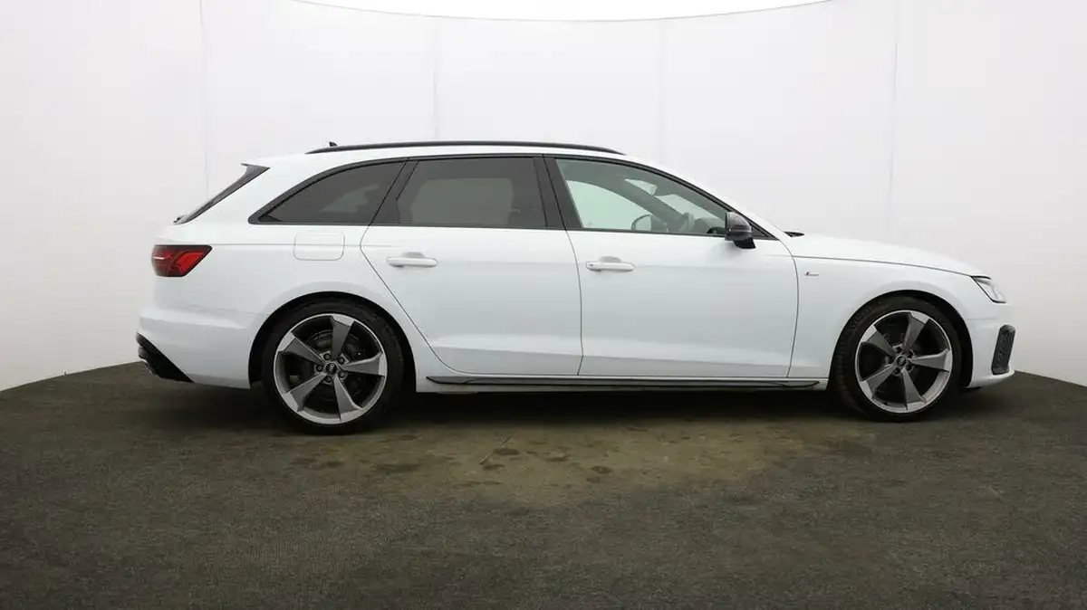 2021-audi-a4-avant-20-35-tfsi-black-edition-big-46