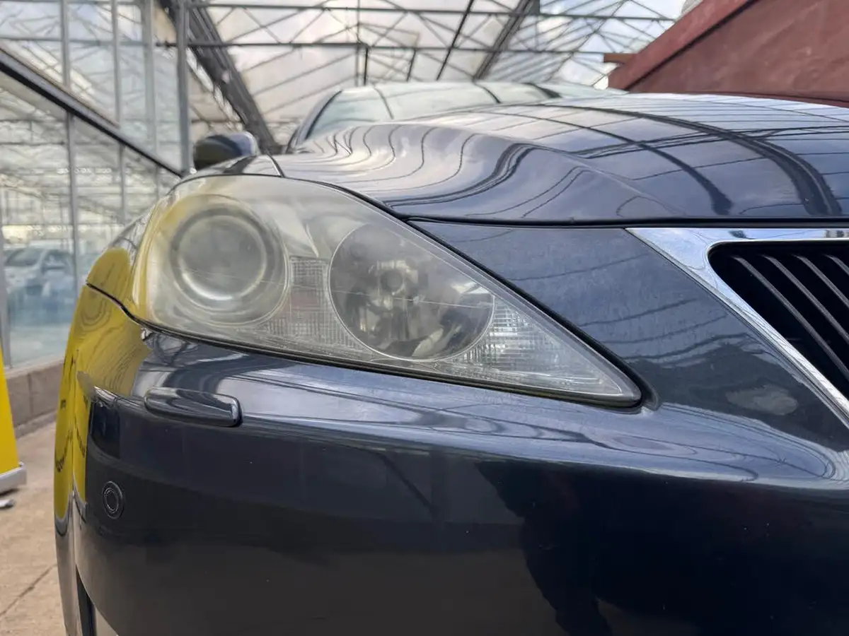 2007-lexus-is-220d-22td-se-l-big-18