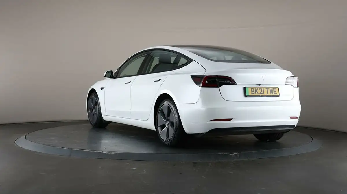 2021-tesla-model-3-e-long-range-4x4-big-65
