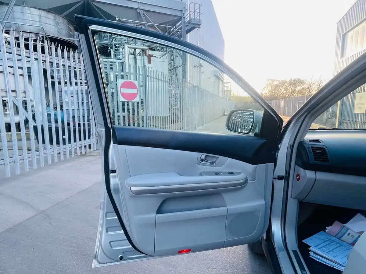 2006-lexus-rx-400h-33-se-multimedia-big-25