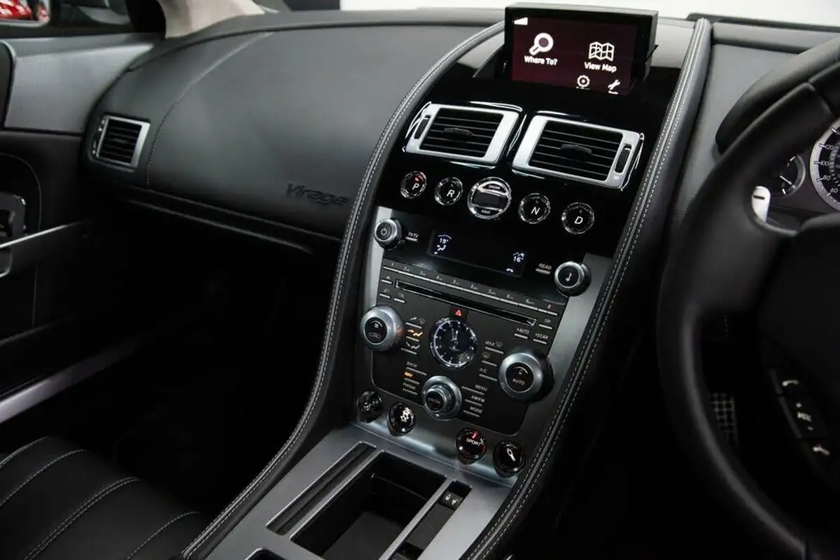 2012-aston-martin-virage-60-big-33