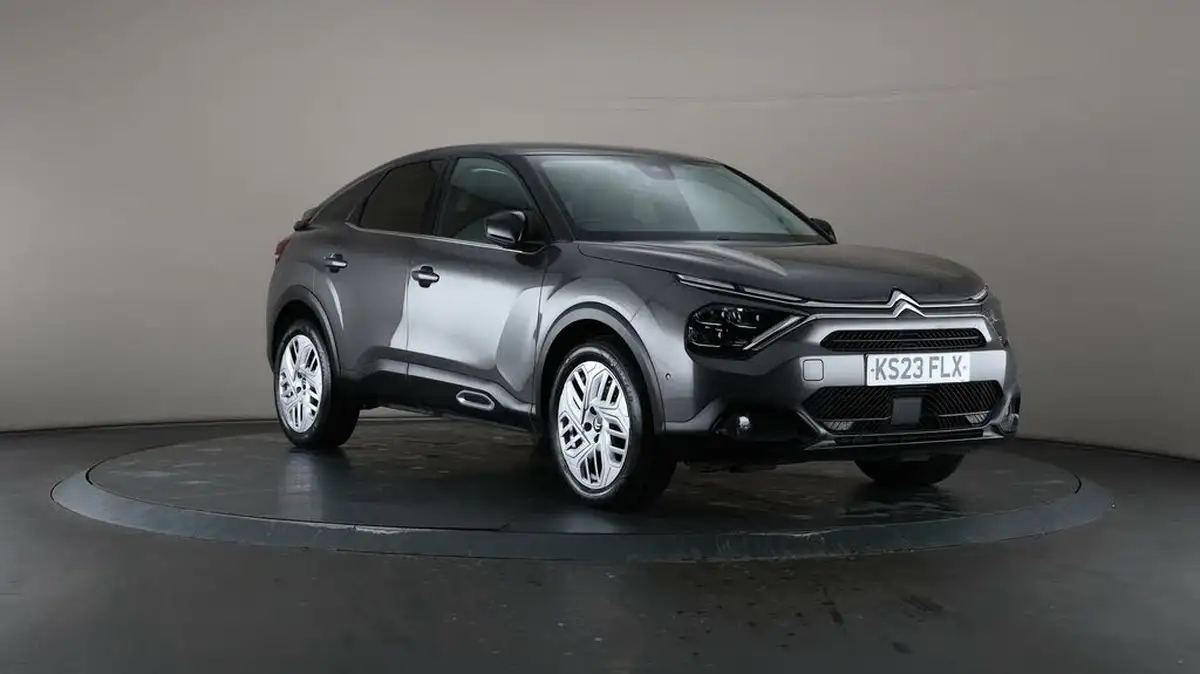 2023-citroen-c4-15bluehdi-shine-plus-big-46